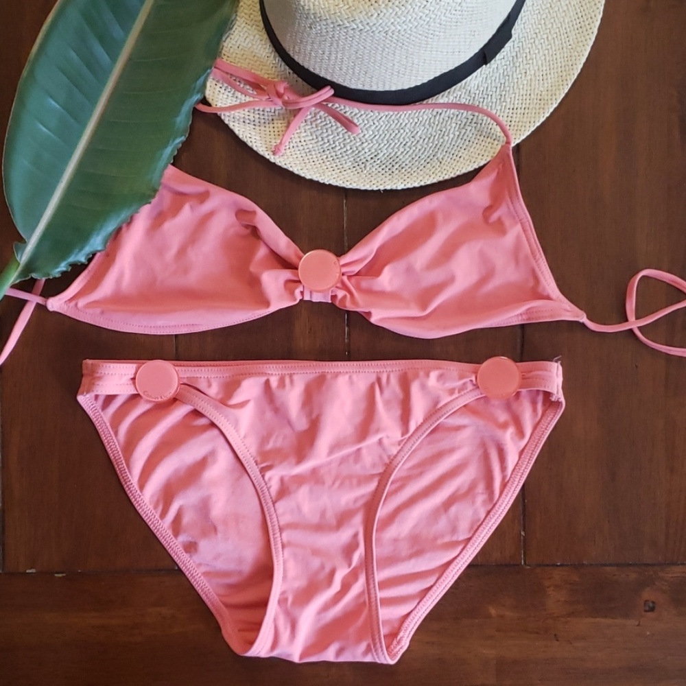 Bathing suit - Picture 1 of 5